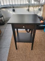 IKEA Hemnes Nachttisch schwarz-braun, massive Kiefer Berlin - Reinickendorf Vorschau