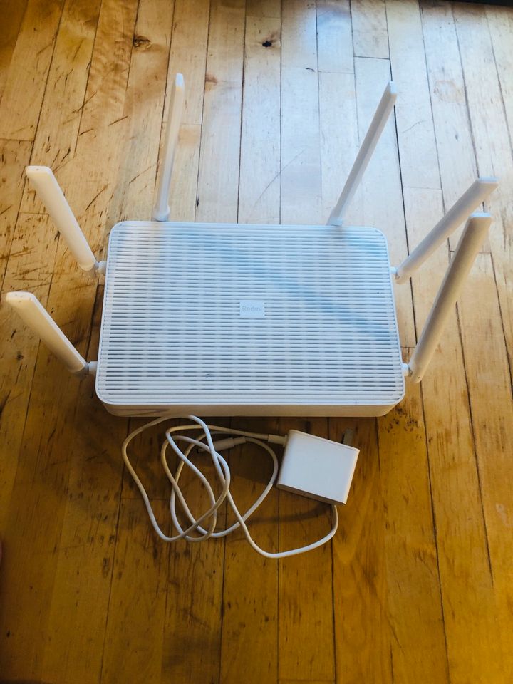 WLAN router ,wifi 6  1000M,wie neu in Würzburg