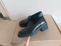 Gabor Loafer neu Leder gr 7/40 schwarz Absatz 5,5 cm Düsseldorf - Mörsenbroich Vorschau