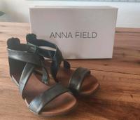 Sandalen Anna Field Topzustand schwarz Leder Gr.39 Hessen - Hünfeld Vorschau