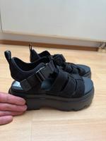 UGG Sandalen Dresden - Friedrichstadt Vorschau