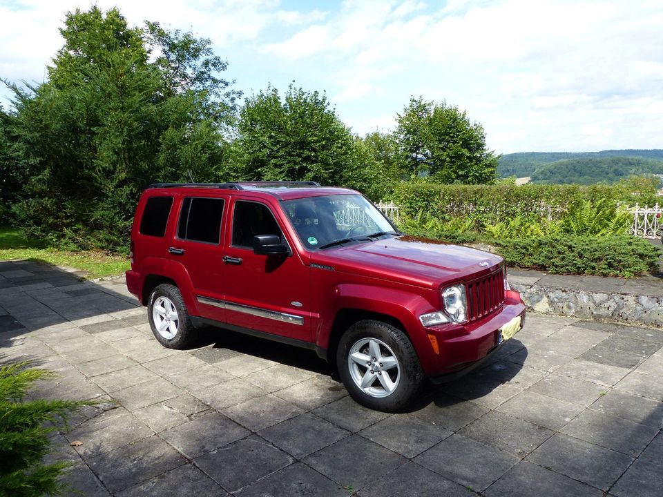 Jeep KK 2012 Liberty Bremsbeläge Vorderachse NEU OVP in Weiden (Oberpfalz)