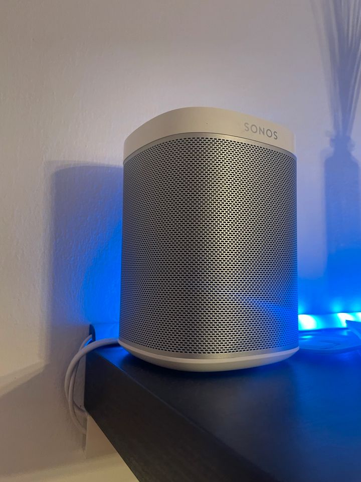 Tausche 2x SONOS PLAY 1 WEIẞ GEGEN 2x Schwarze in Poing