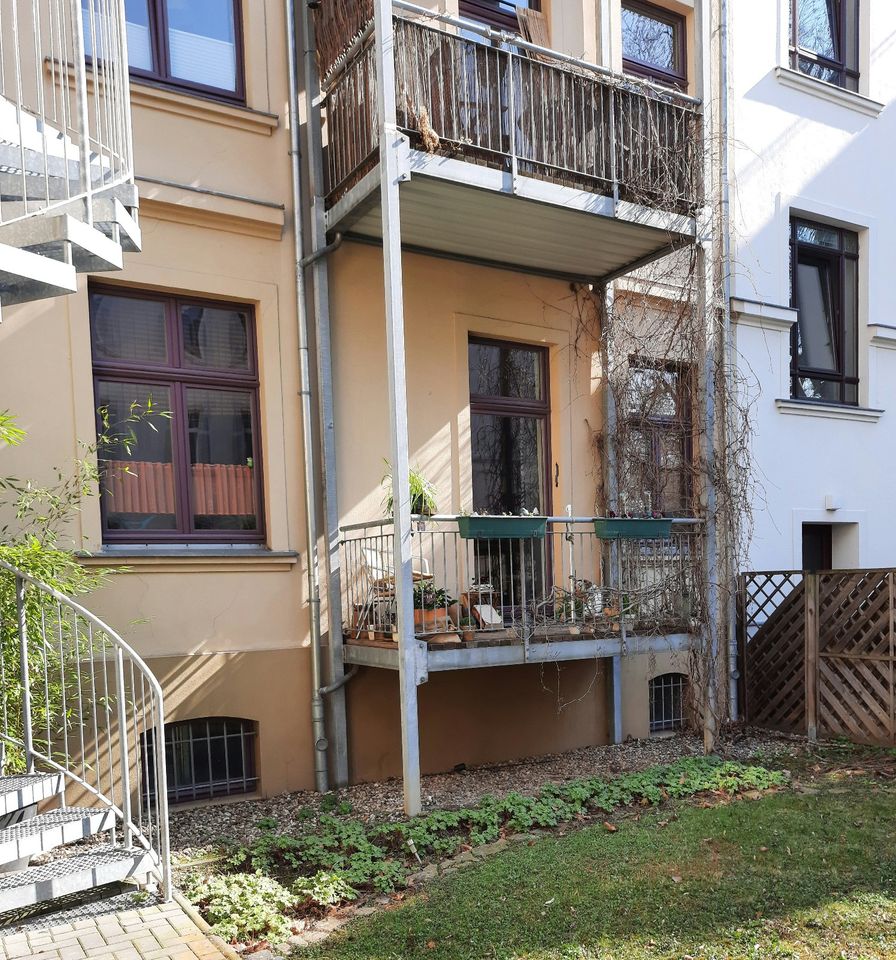 (57) 2 Zimmer Erdgeschoss mit Balkon in der Harnackstraße 8 in Magdeburg in Magdeburg