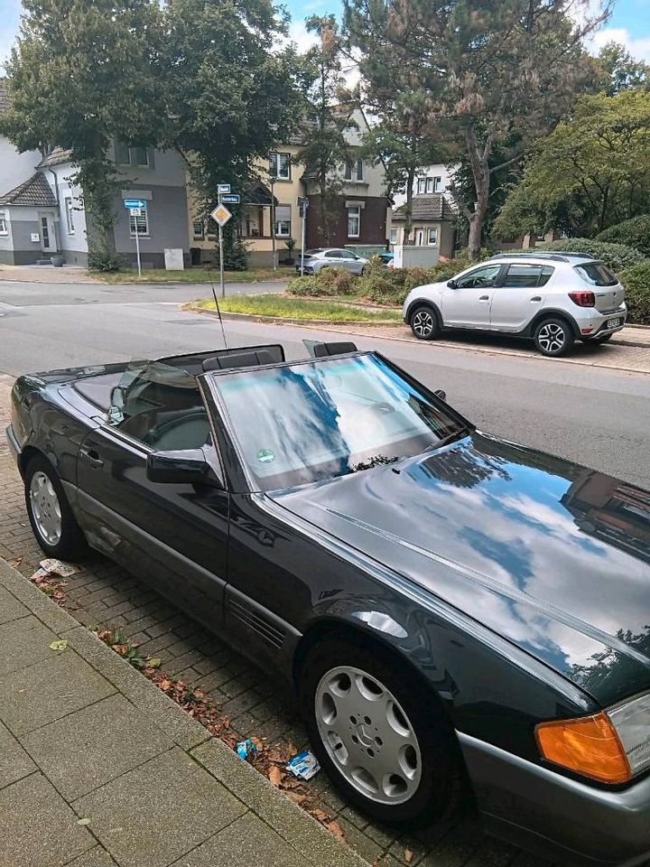 300SL R129  mit H Kennzeichen in Essen