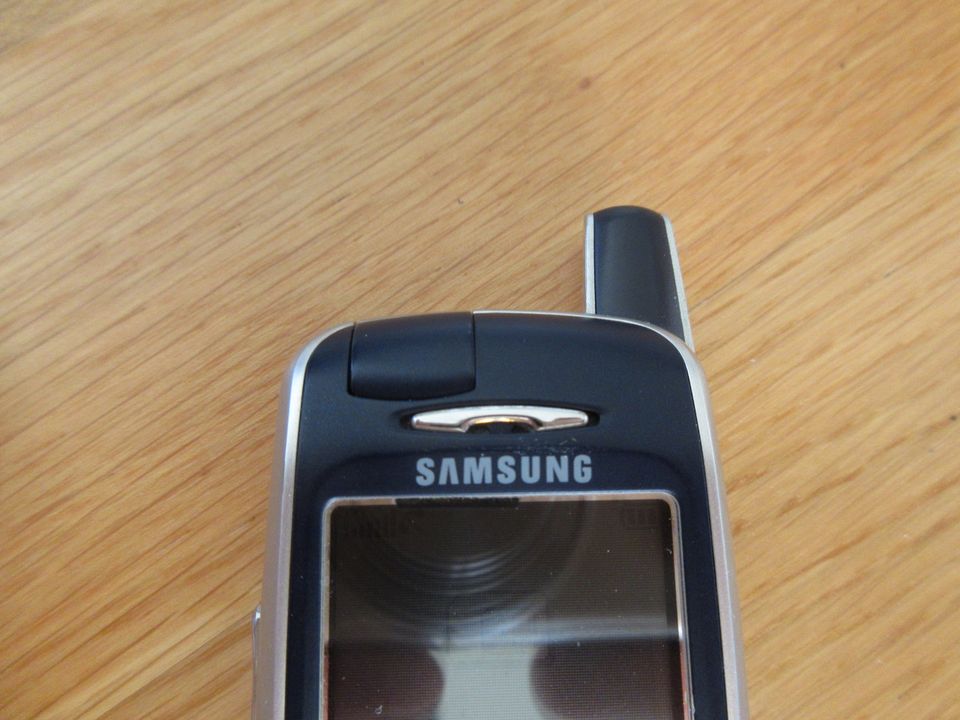 Samsung SGH-X600 Handy_funktioniert_schöner Zustand_mit OVP in Böblingen