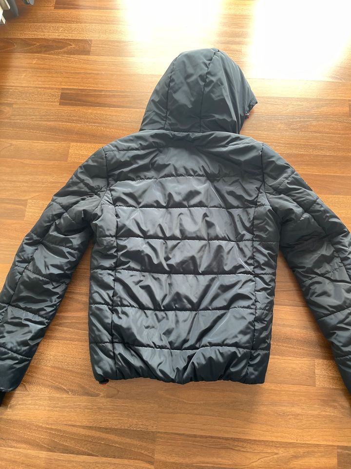 Superdry Winterjacke M in Quakenbrück