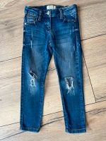 Next coole Slim Fit Jeans Skinny blau mit Rissen in 6 Jahre Nordrhein-Westfalen - Hennef (Sieg) Vorschau