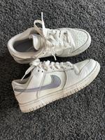Nike Dunk low 36,5 weiß Silber Rheinland-Pfalz - Kaiserslautern Vorschau