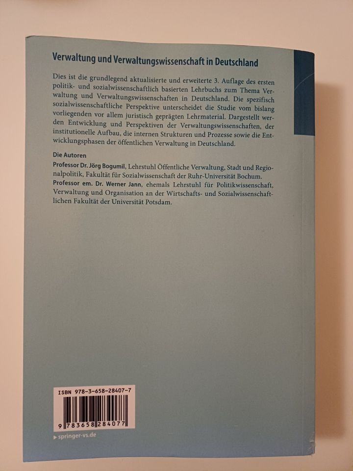 Verwaltung und Verwaltungswissenschaft in Deutschland 3. Auflage in Bremen