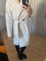 Weißer/cremefarbener Mantel Zara M wie neu Bayern - Untermeitingen Vorschau