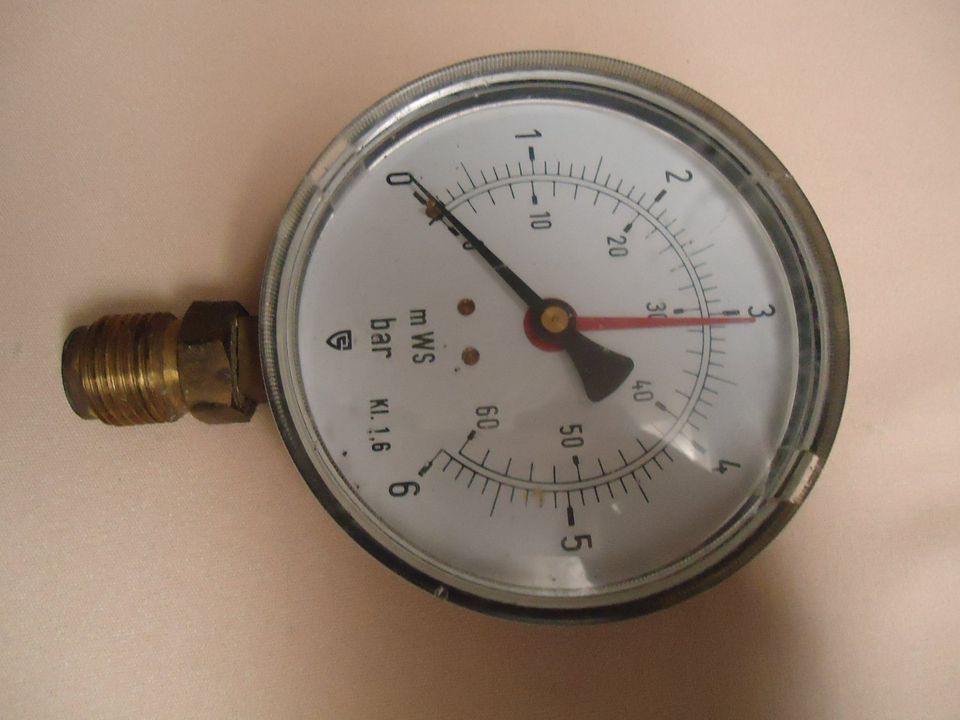 Druck Manometer 0 bis 6 bar in Burgbrohl