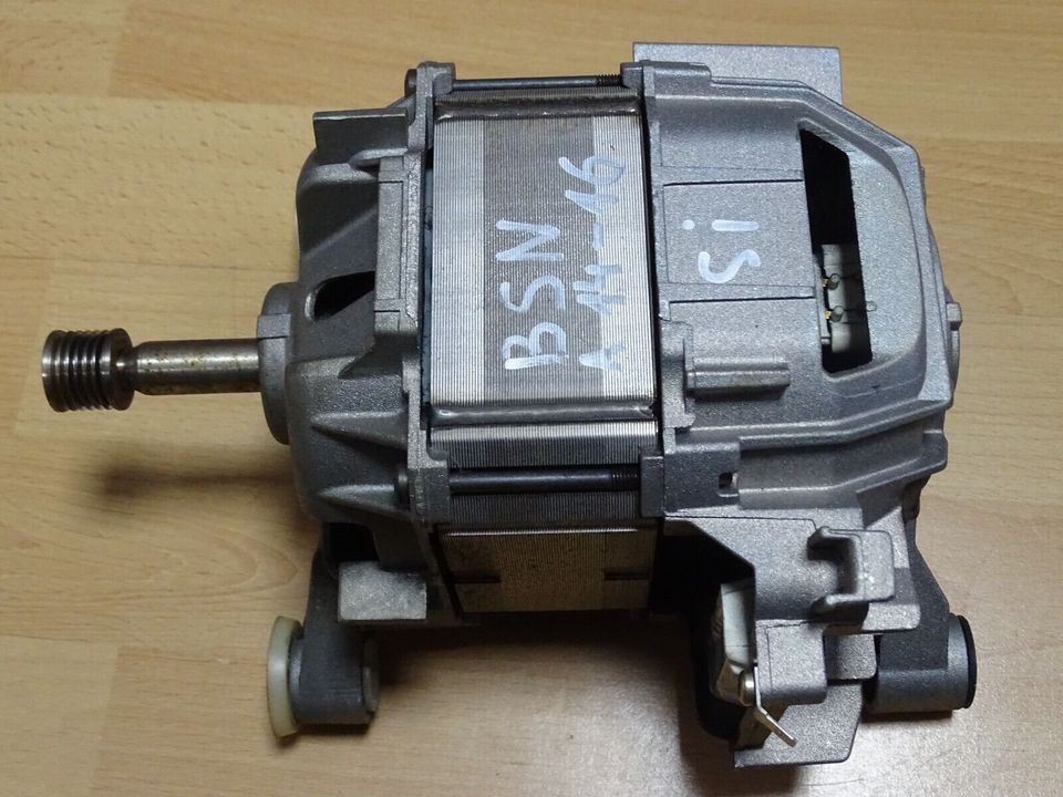 Siemens Bosch Neff Waschmaschine A 14-16 Motor Antrieb 1516002206 in  Baden-Württemberg - Tauberbischofsheim | Waschmaschine & Trockner gebraucht  kaufen | eBay Kleinanzeigen ist jetzt Kleinanzeigen