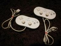 2x ORIGINALE Wii Contoller. Top! Hessen - Groß-Gerau Vorschau