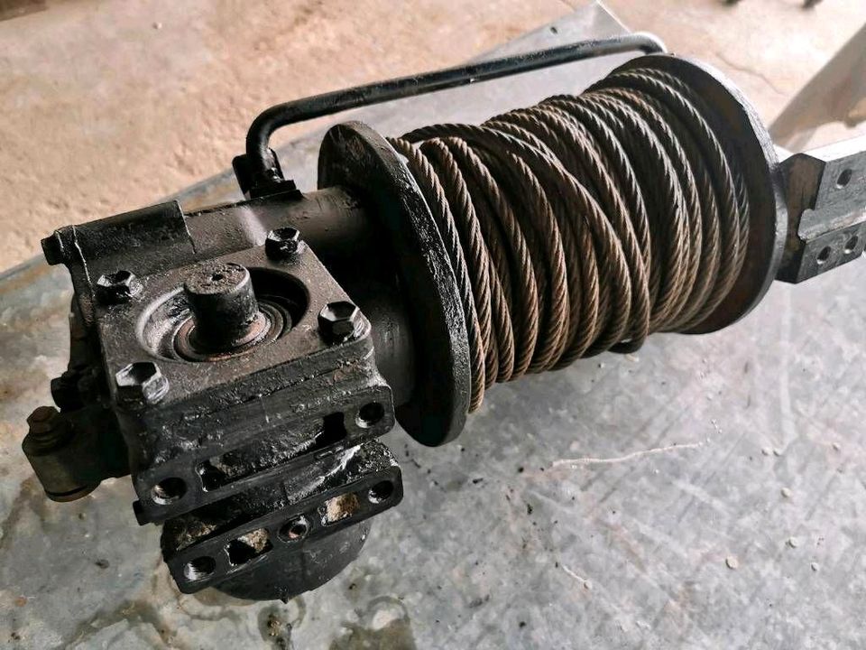 Toyota Landcruiser HZJ BJ HJ  J 7  SeilwindePTO Winch mechanische in Heiligenhaus