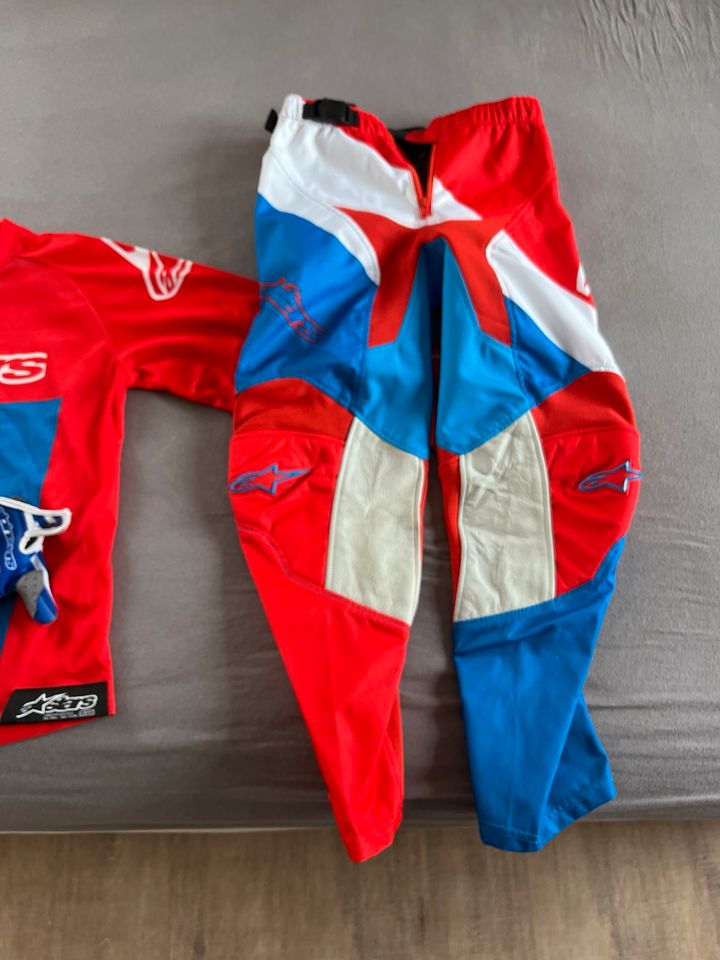 Motocross Bekleidung Alpinestars Langarmshirt /Hose /Handschuhe in Pinneberg