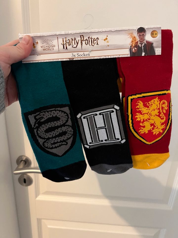 Harry Potter Socken Neu 3 er pack Socken 39-42 in Lingen (Ems)