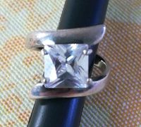Silber Ring mit funkelnden Stein Niedersachsen - Walsrode Vorschau