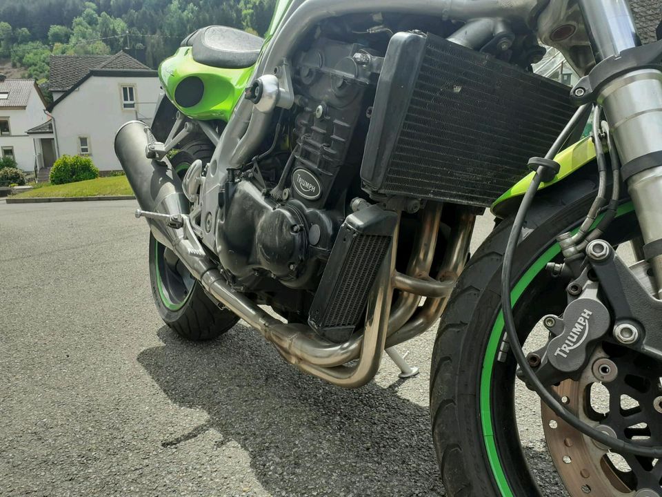 Triumph Speed Triple in Kordel