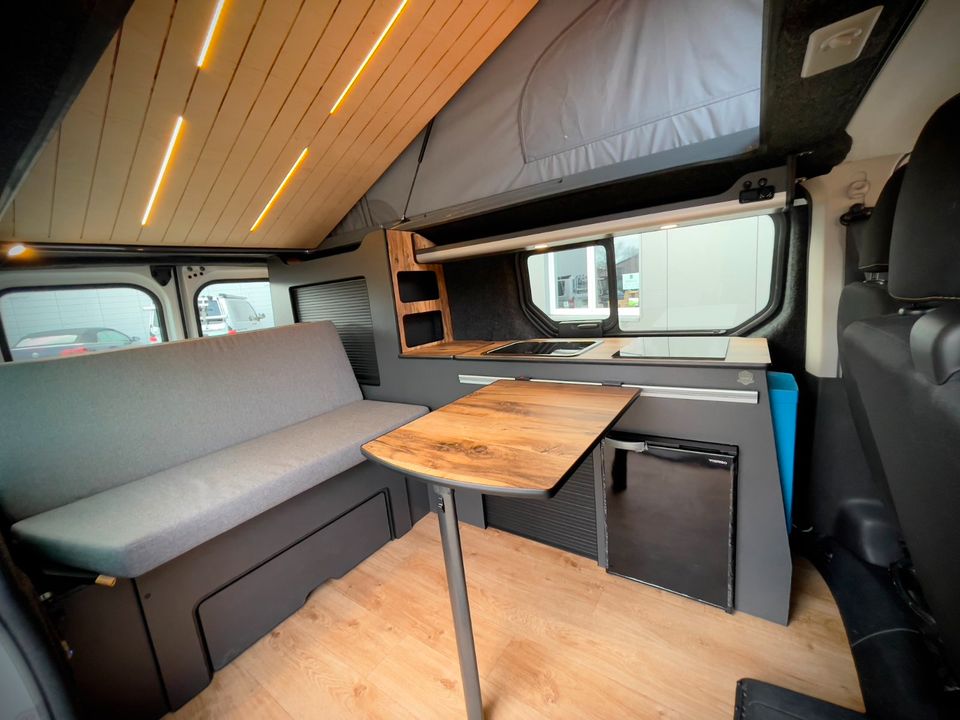 Camper Ausbau Opel Vivaro Nissan NV300 Camping Umbau Küchenmodul in Neumünster