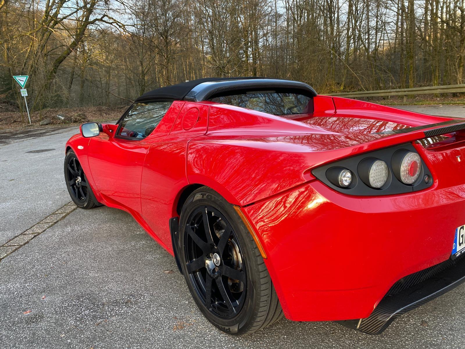 Abbildung des Autos Tesla Roadster Sport 2.5…