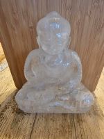 Buddha aus Bergkristall Asien Geschenk Buddhismus Baden-Württemberg - Friedrichshafen Vorschau