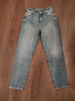 Jeans blau clockhouse Gr.36 Used-Optik mit Rissen Bayern - Friedberg Vorschau