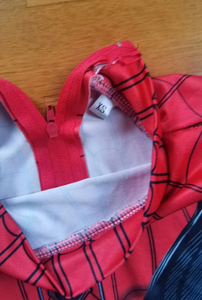 Spiderman Kostüm Größe ca 122 xs in Lappersdorf