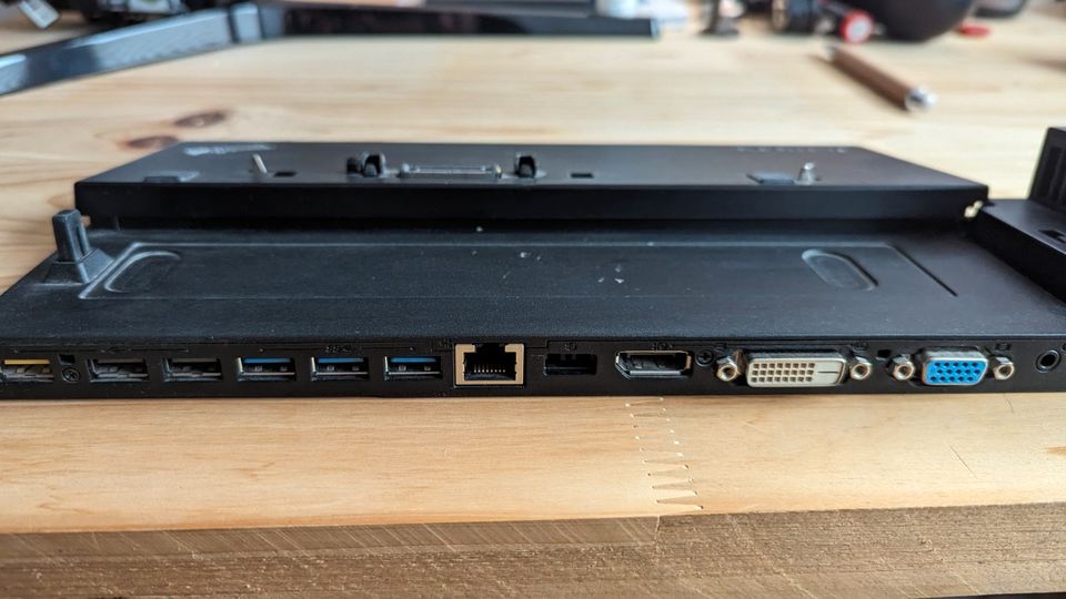 Lenovo ThinkPad Pro Dock / Dockingstation (Type No. 40A1) in Hamburg