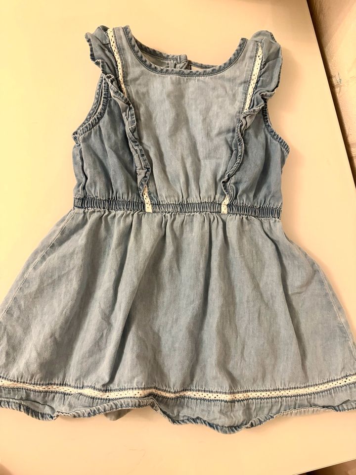 Mädchen Kleid Jeanskleid gr.92 in Neckarsulm