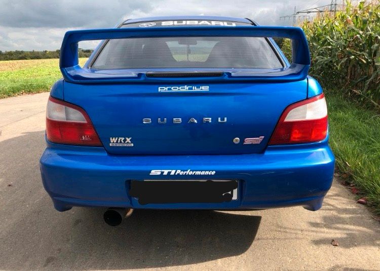 Subaru WRX STI 2.0 bi 2003 original linkslenker in Neckarwestheim