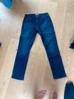 Jeans  Tommy hilfiger Größe 32/34 Hessen - Dreieich Vorschau