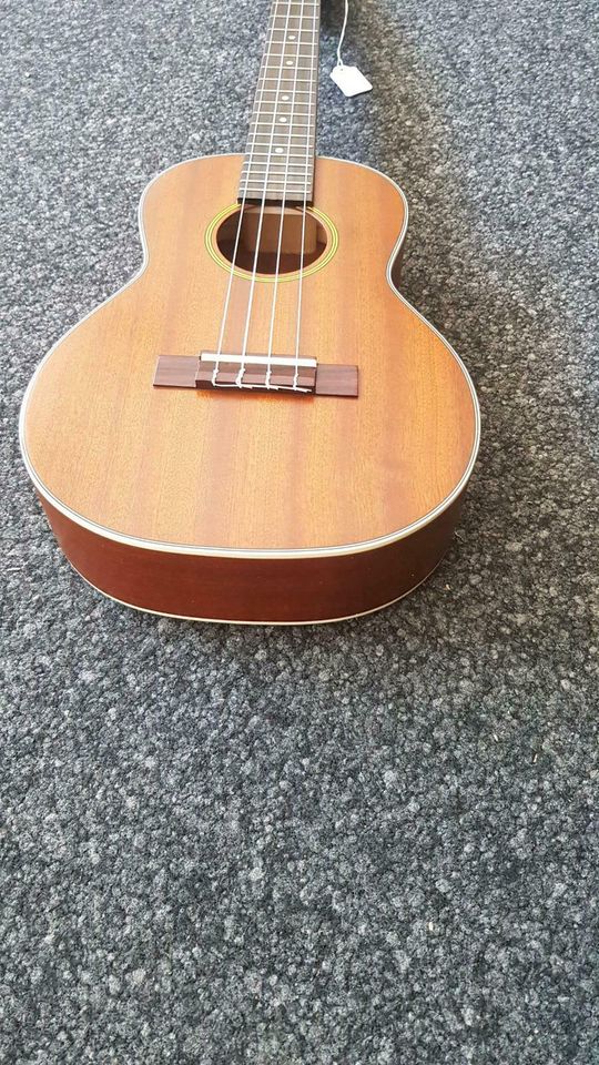 Ukulele Tenor Ohana TK-20 Tenorukulele in Hannover