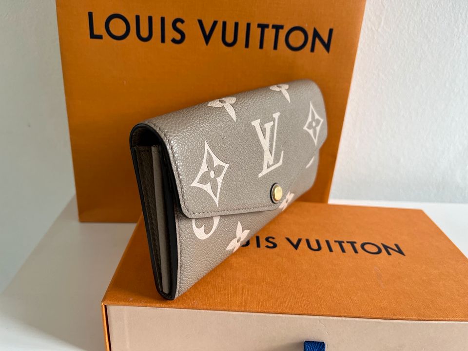 Louis Vuitton Geldbörse in Harpstedt