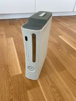 Xbox 360 Arcade mit 250 GB + Controller Düsseldorf - Lörick Vorschau