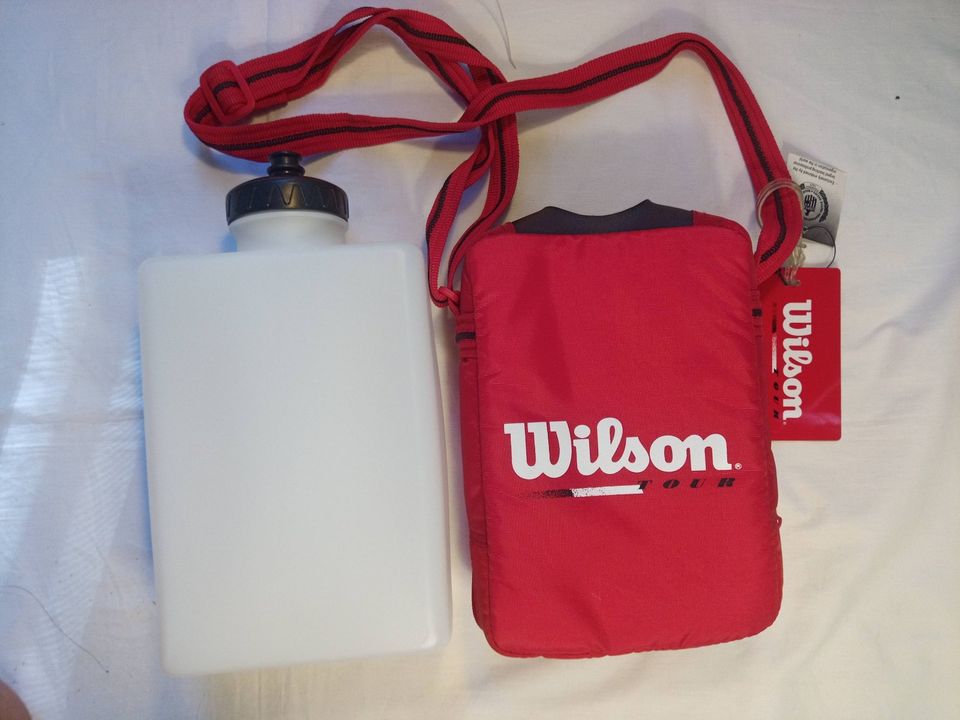 Rarität: WILSON 2,4 Liter-isolierte Trinkflasche zum Unhängen;NEU in Berlin