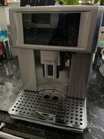 DeLonghi ESAM 6700 Kaffeevollautomat (Display hat Schuss) Stuttgart - Stuttgart-Süd Vorschau