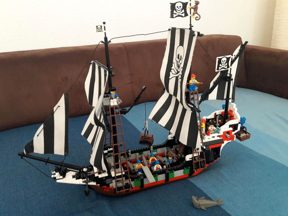 LEGO 6286 Piratenschiff, „Skull’s Eye Schooner, von 1993 in Leipzig