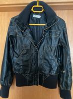 Damen Jacke schwarzes Lederimitat Größe M Hessen - Kassel Vorschau