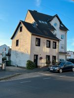 SIEGBURG, zentral gelegenes Einfam. Haus mit ca. 145 m² WNfl., Garten, Terrasse, Pool und Stellplatz Nordrhein-Westfalen - Siegburg Vorschau