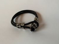 Leder Armband  Herren  Totenkopf mit schwarzen Zirkonia Stein Bergedorf - Hamburg Lohbrügge Vorschau