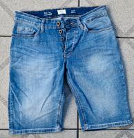 Herren Jeans Bermuda  / kurze Hose  Gr. 29 Hessen - Ortenberg Vorschau