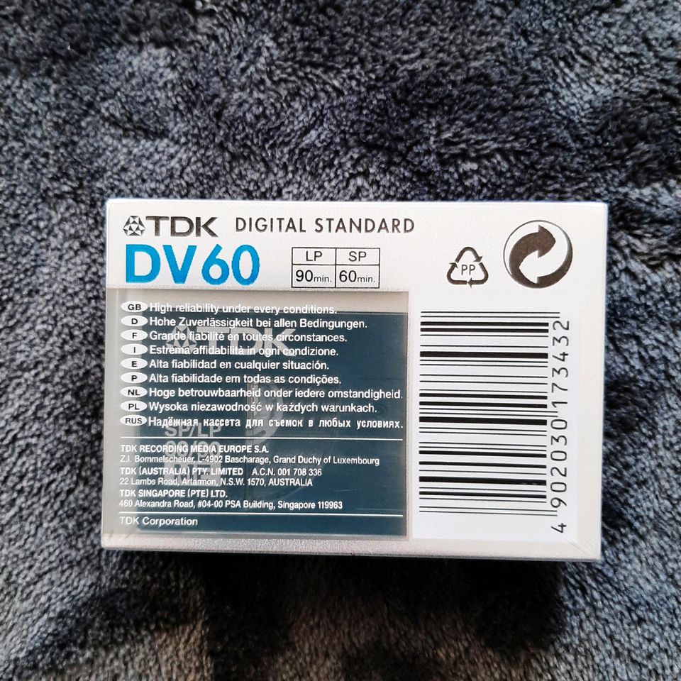 Mini  DV Videocasette  von TDK 3 Stück in Langenhagen