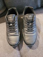 KangaROOS Sneaker in schwarz - wie Neu Hessen - Eltville Vorschau