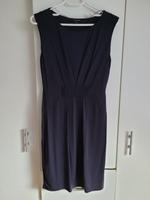 Neuwertiges Kleid dunkelblau von comma Gr. 36 Bayern - Steinsfeld Vorschau