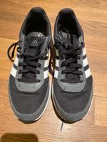 Sneaker/Turnschuhe Adidas Gr. 42.5 Berlin - Mitte Vorschau