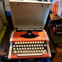 Alte Olympia Schreibmaschine im pvc Koffer Thüringen - Blankenhain Vorschau