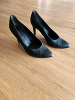 Damen Leder Pumps, Größe 39, schwarz, hohe Schuhe, S. Oliver Niedersachsen - Steinfeld Vorschau