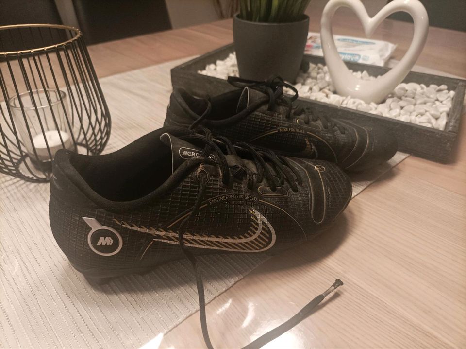 Nike Mercurial Fußballschuhe in Oberndorf am Lech