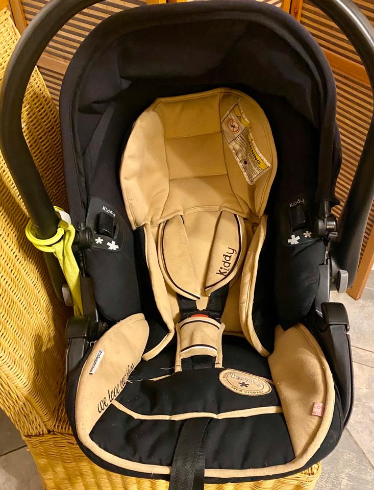 Kiddy Evolution Pro 2 Babyschale mit Liegefunktion in Warin
